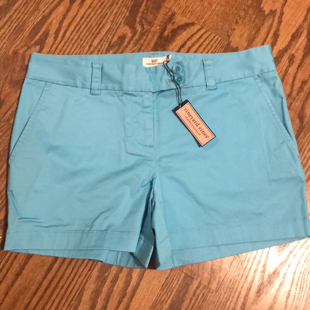 Vineyard Vines blue shorts NWT